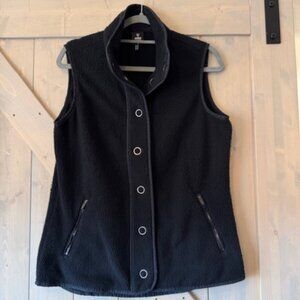 Kuhl Klifton Womens Medium Snap Button Fleece Vest Black EUC